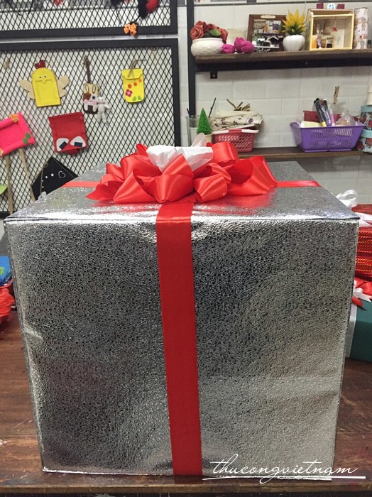 Khối quà giáng sinh 50x50x50cm